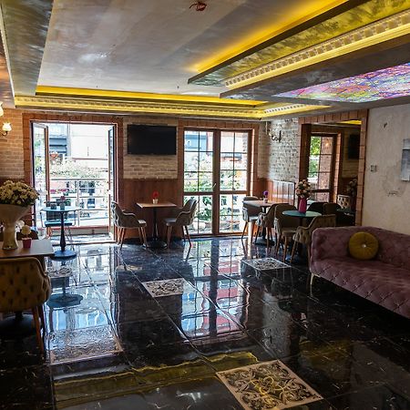 Royal Garden Suite And Hotel Istanbulská provincie Exteriér fotografie